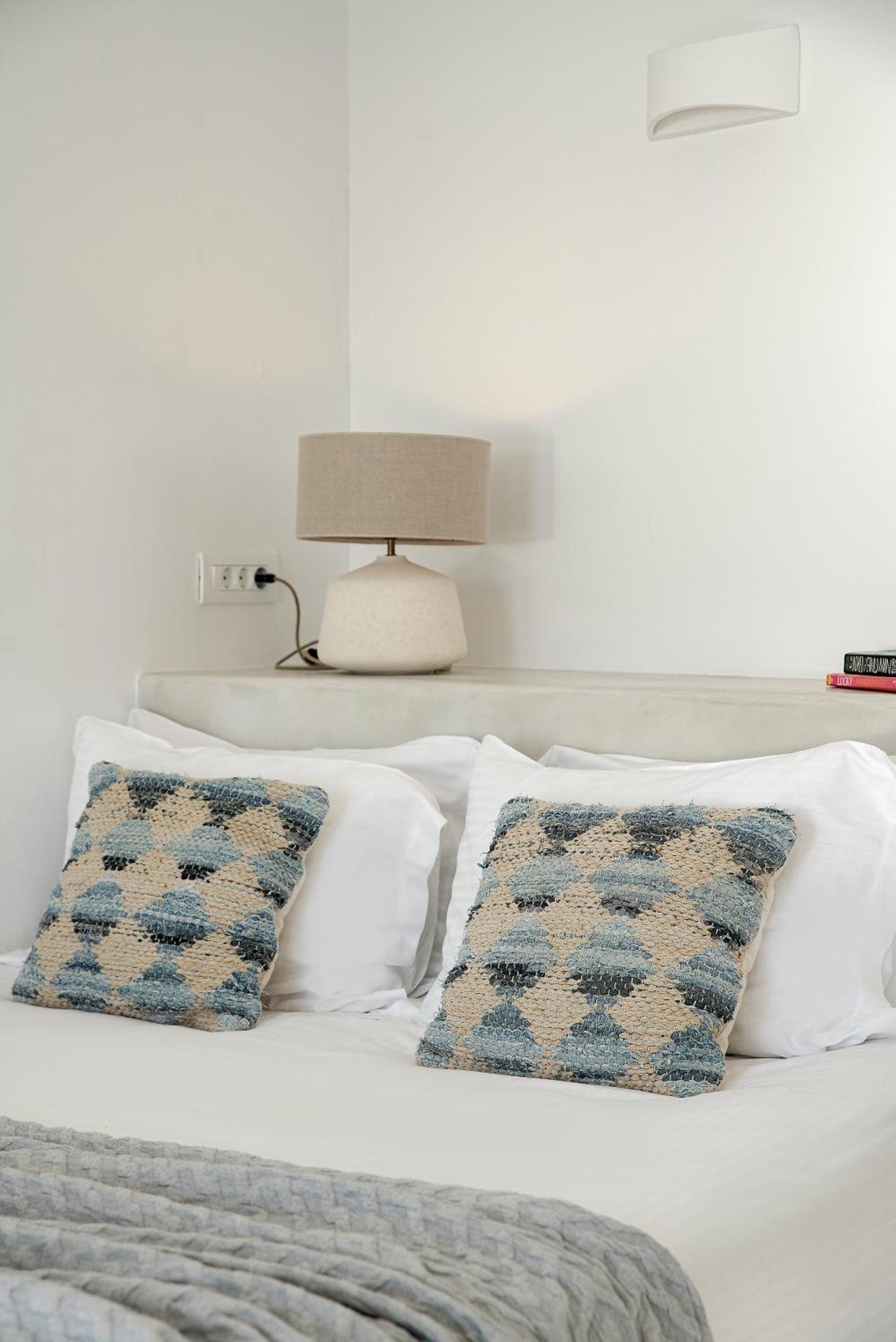 Big Blue Villa By Caldera Houses Oia  Bagian luar foto